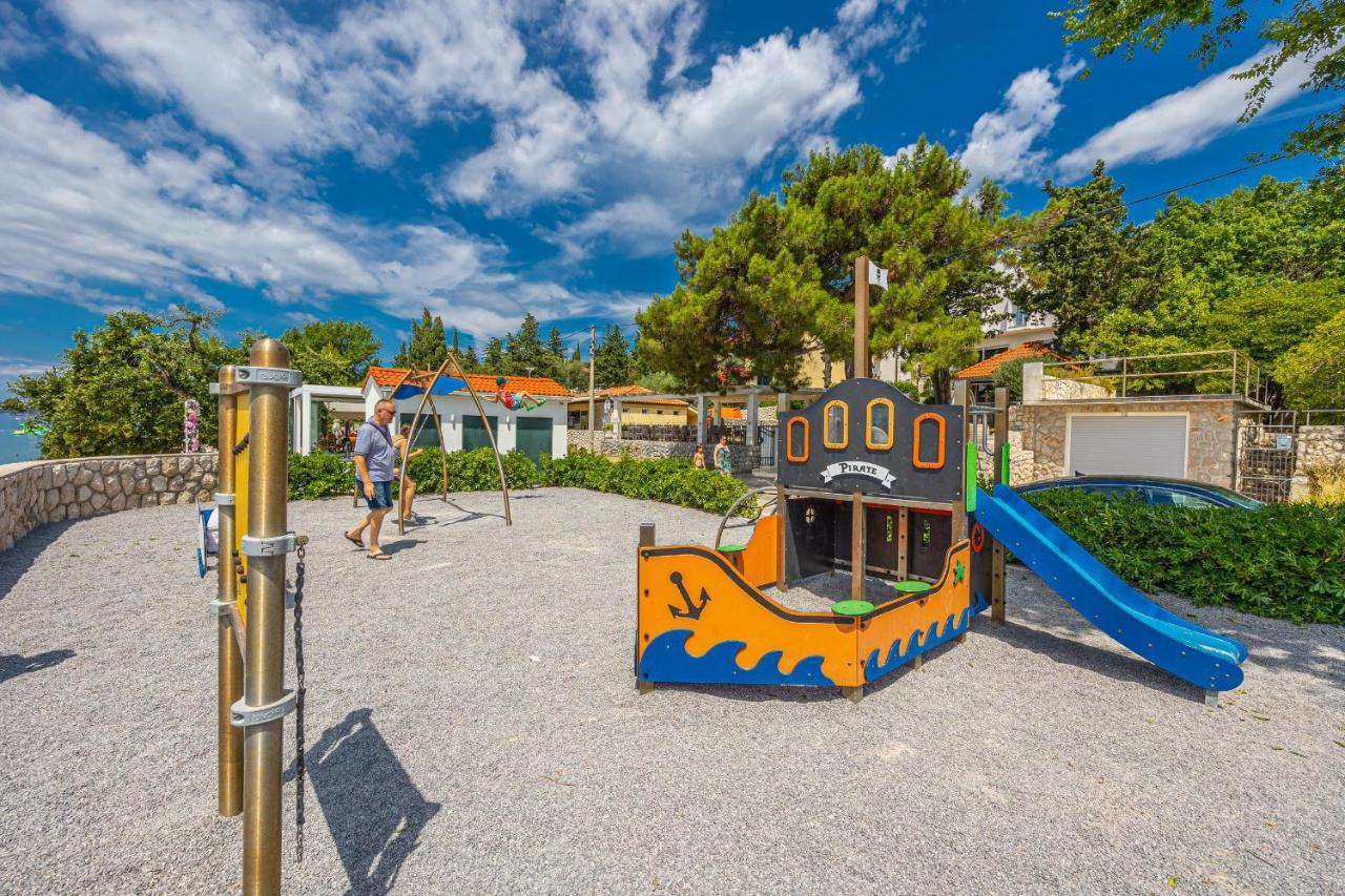 Bed & Breakfast Rocky 4*