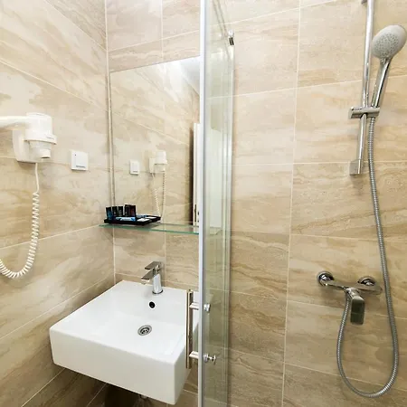 Rocky Beach Rooms Novi Vinodolski Exterior foto